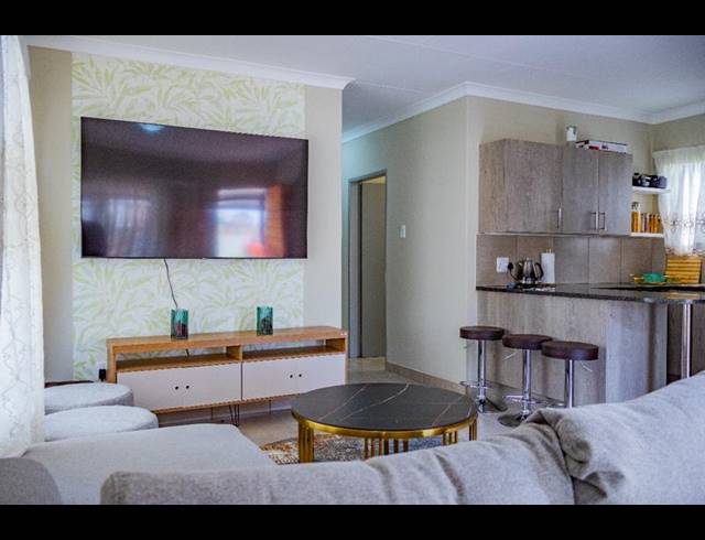 3 BEDROOM CLUSTER FOR SALE IN PARKDENE